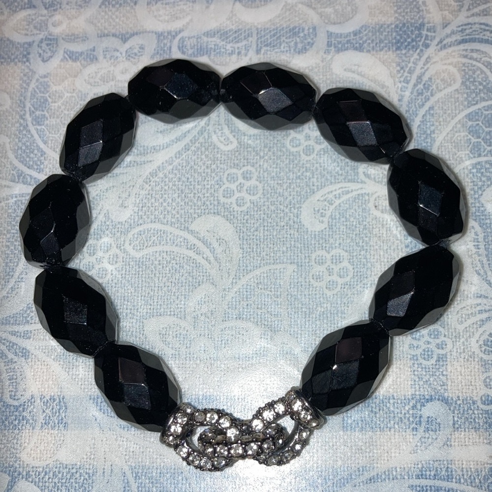 Lg black glassbeads stretch bracelet w/ rhinestones, sz. In pics.  $15